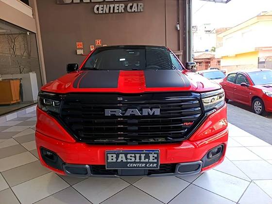 RAM RAMPAGE 2.0 HURRICANE 4 TURBO GASOLINA R/T 4X4 AUTOMÁTICO